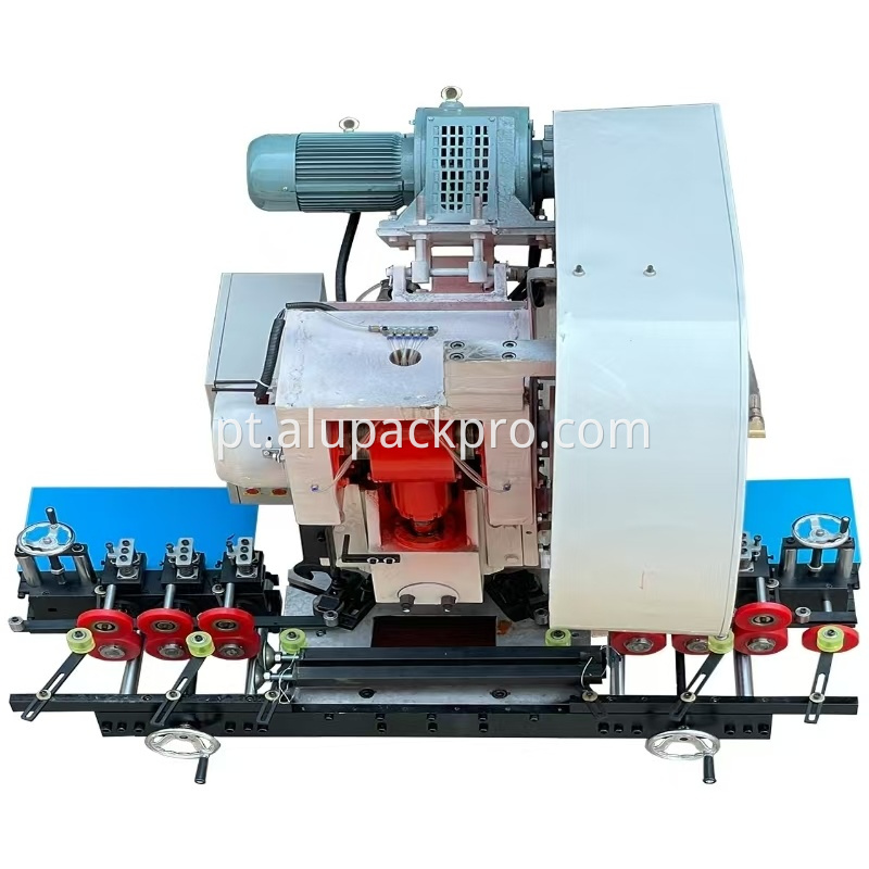 Automatic punching machine